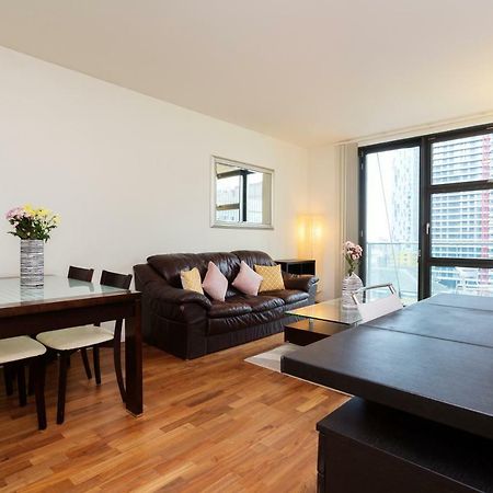Oyo Home Canary Wharf London Eksteriør billede